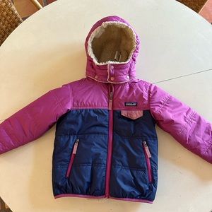 Kids 5T Patagonia fleece lined/reversible jacket